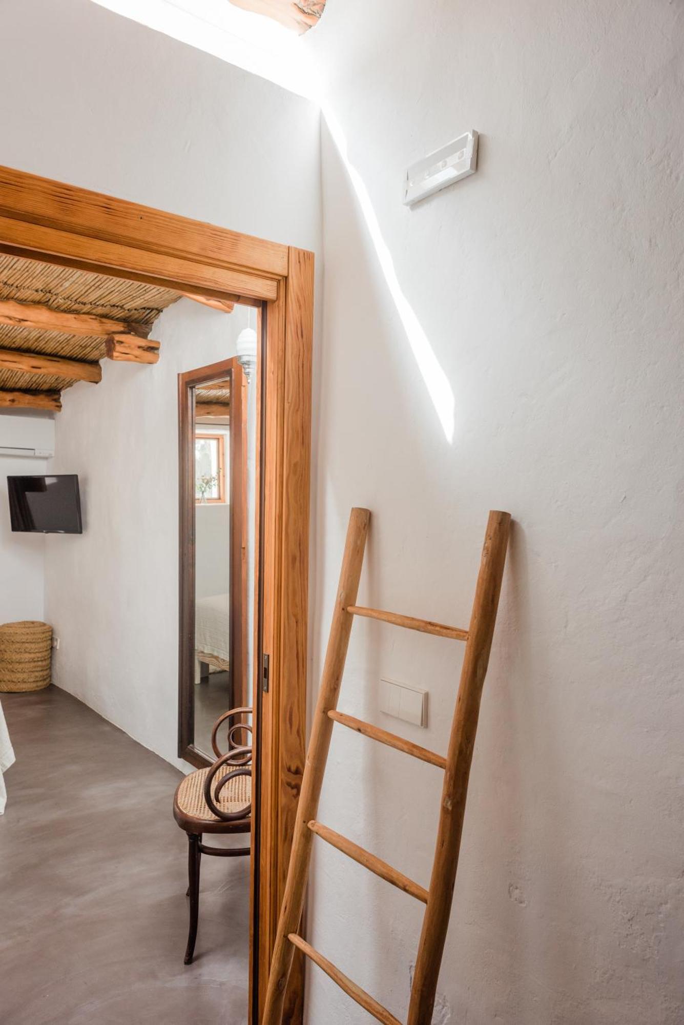 Can Quince Balafia Ibiza Hotel - Turismo De Interior Sant Llorenc de Balafia Kültér fotó
